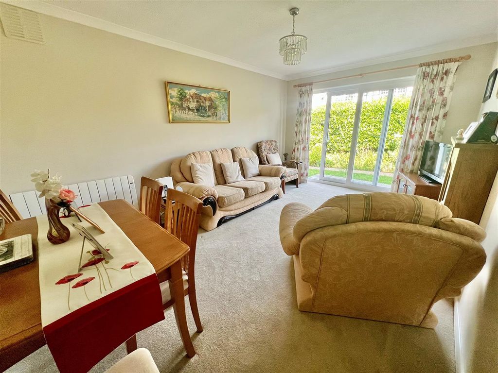 Property photo 3 of 16