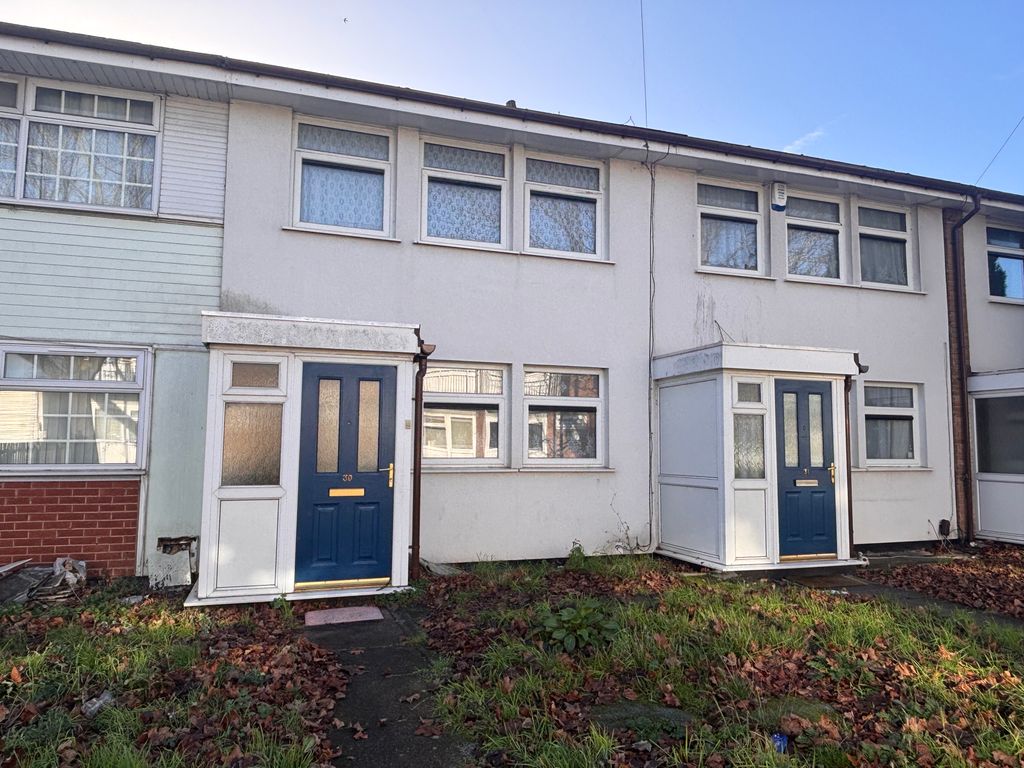 Property photo 1 of 11 Front