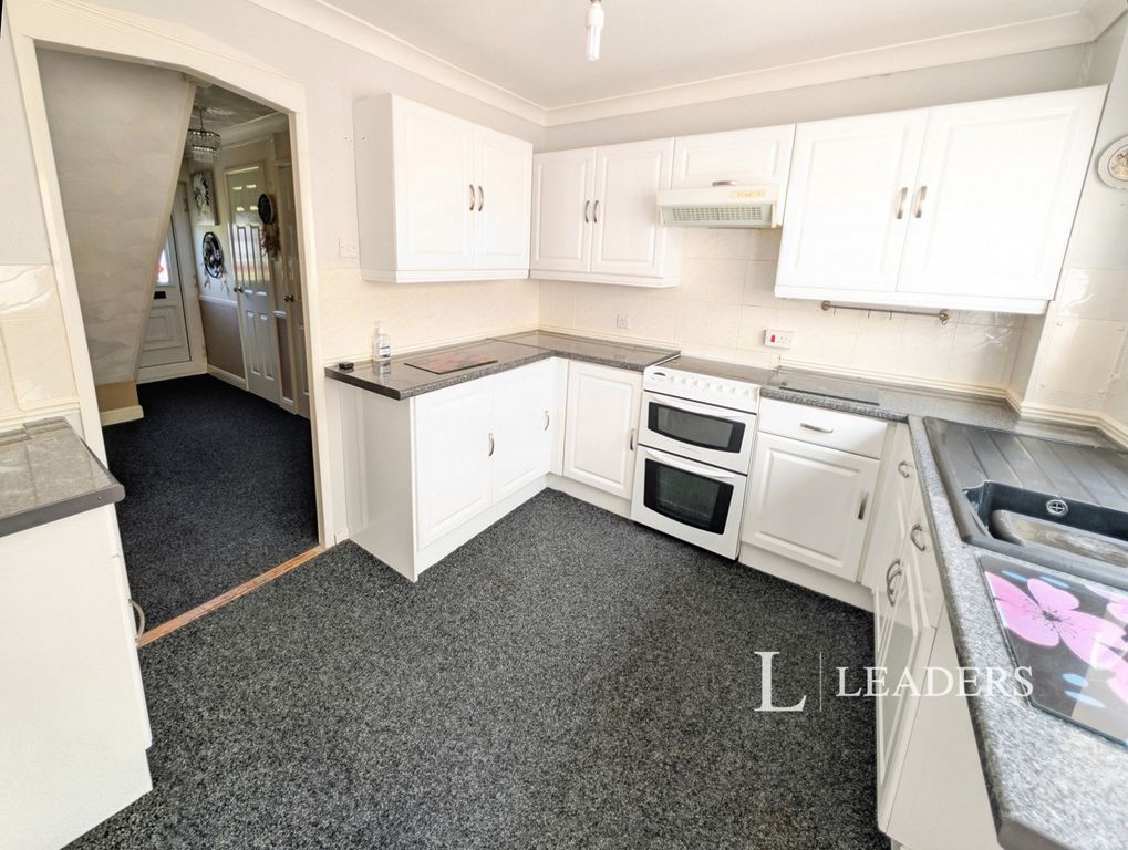 Property photo 3 of 16 Pbox-Img.Jpg