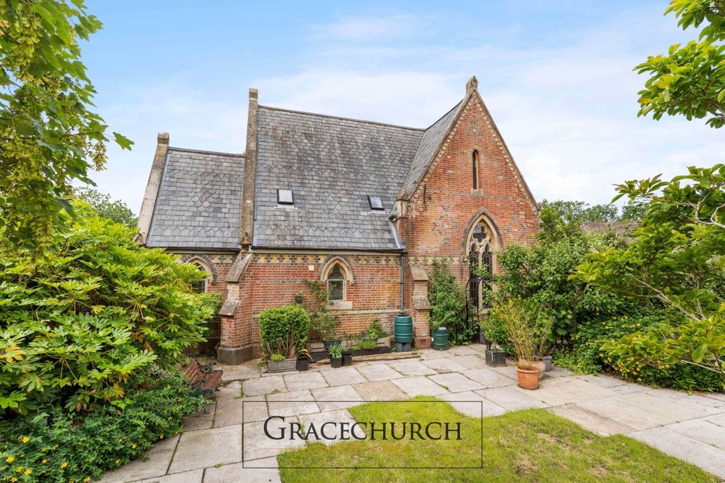 Property photo 1 of 32 3 Bedroom Detached Home For Sale