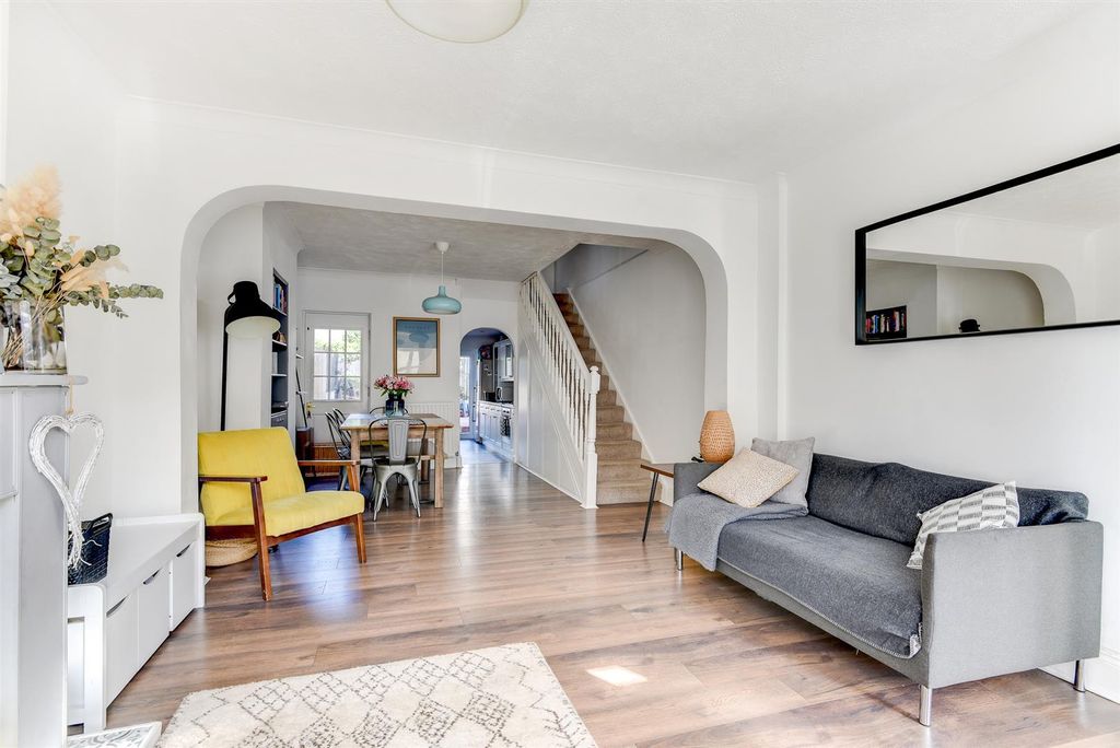 Property photo 3 of 10 Howard Street Image 2.Jpg