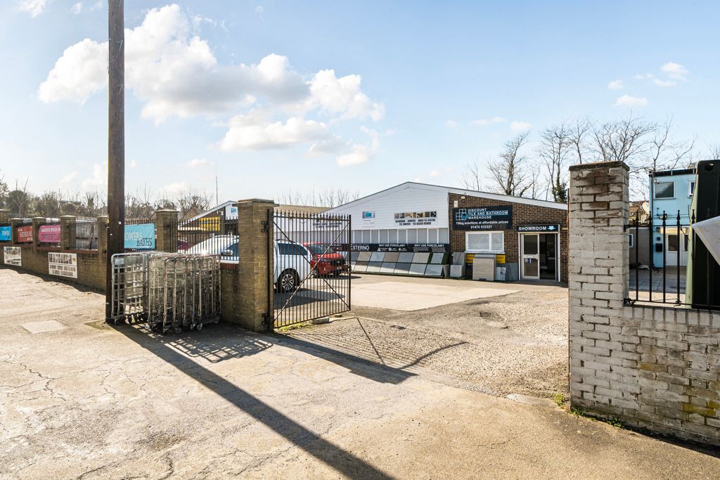 Property photo 2 of 10 Photo 1