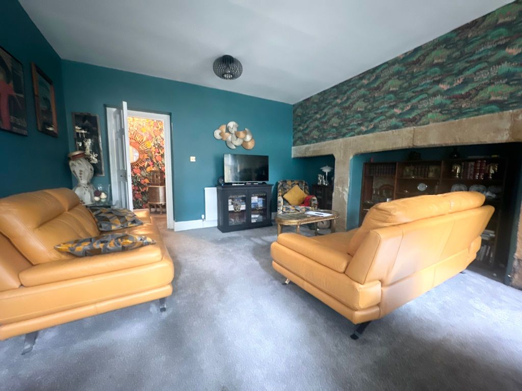 Property photo 2 of 9 View