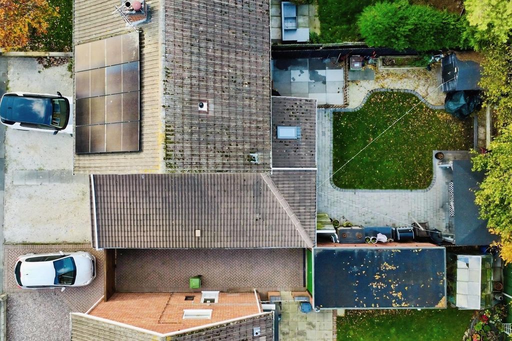 Property photo 3 of 24