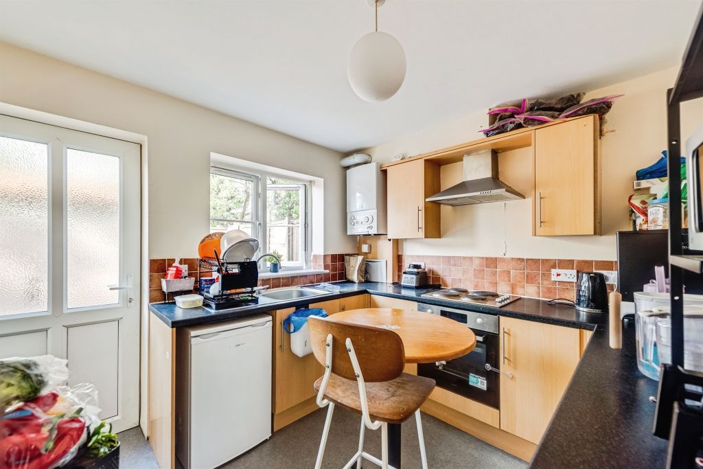 Property photo 3 of 17