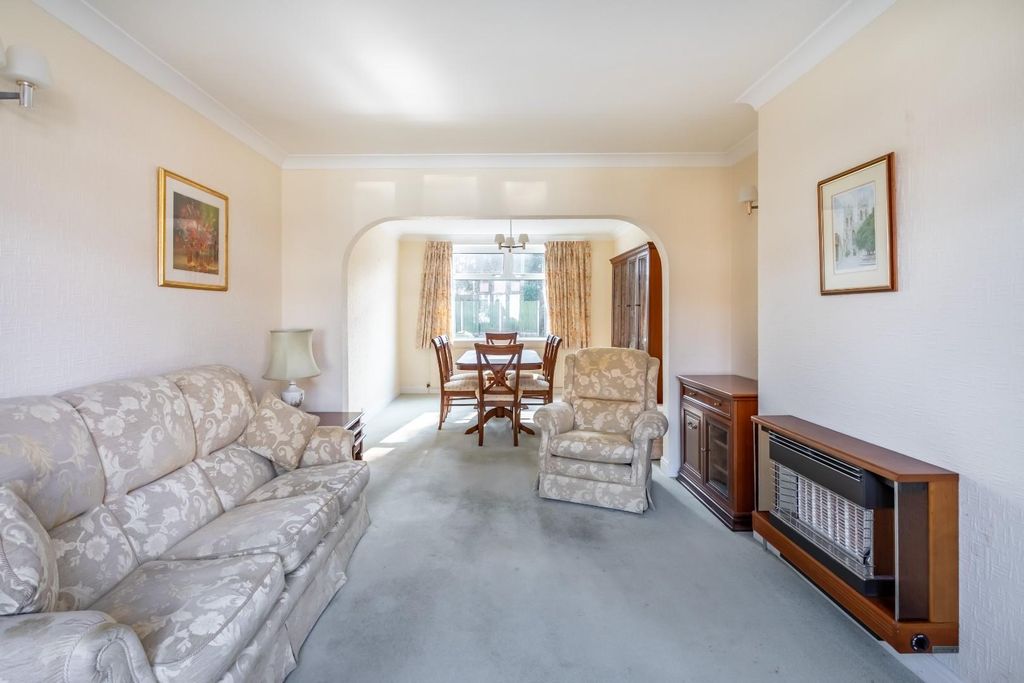 Property photo 3 of 15 71Oa-2.Jpg