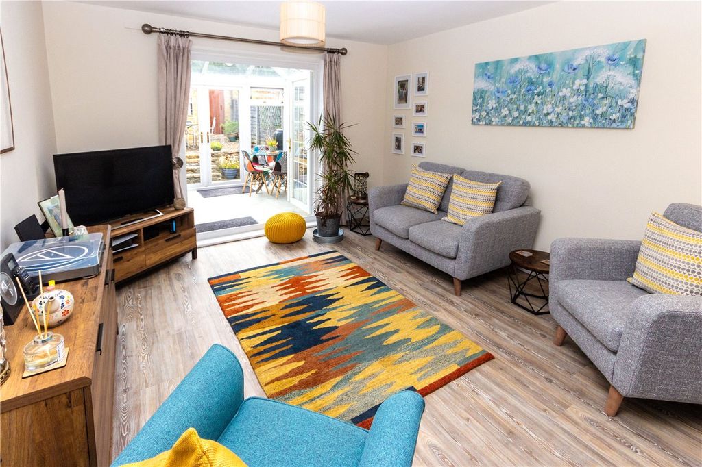 Property photo 2 of 15 Living Room