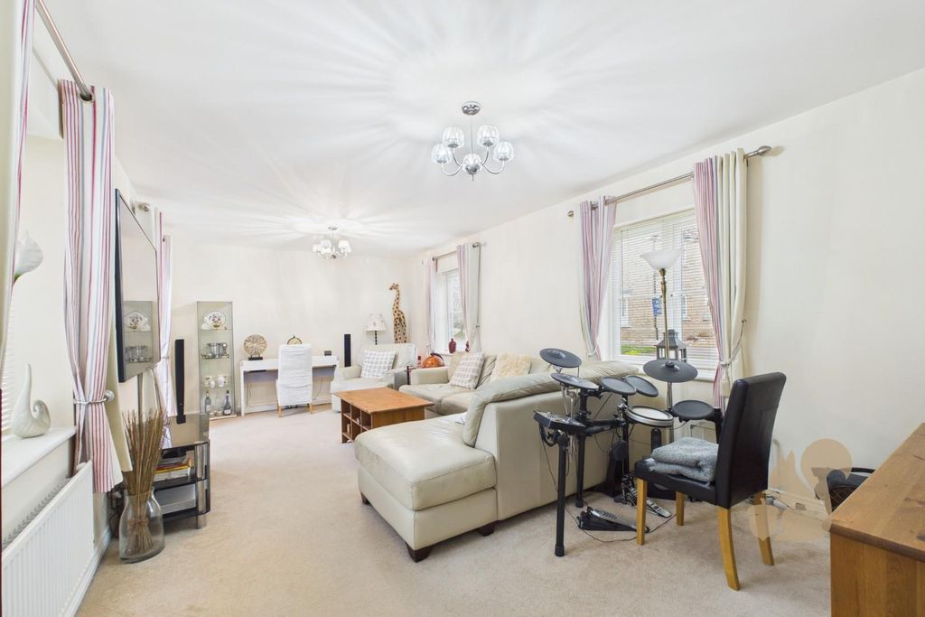 Property photo 2 of 27 Cam01659G0-Pr0661-Still001.Jpg