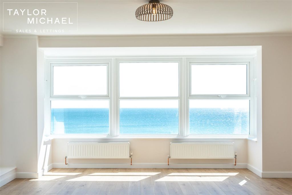 Additional image 7 of 2 bed flat to rentThe Esplanade, Selden, Worthing BN11