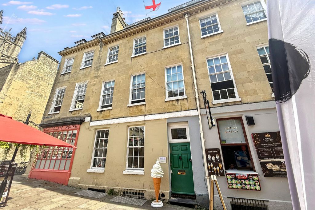 Property photo 2 of 12 2 Church Street, Bath BA1 1Nl