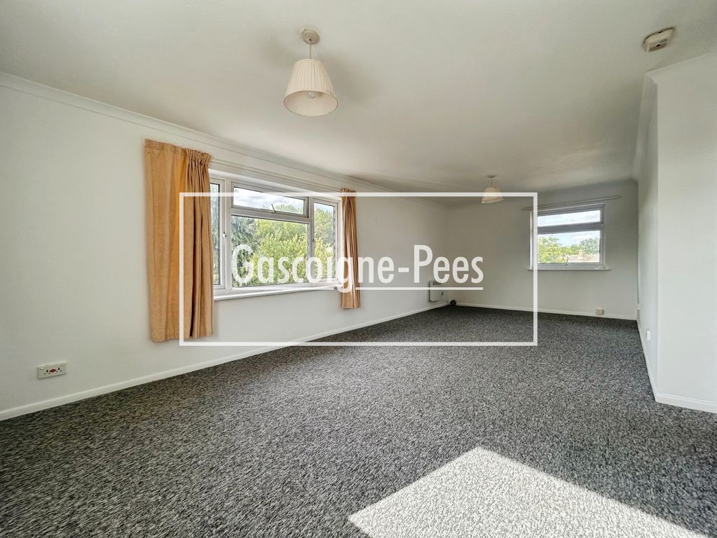 Property photo 3 of 7