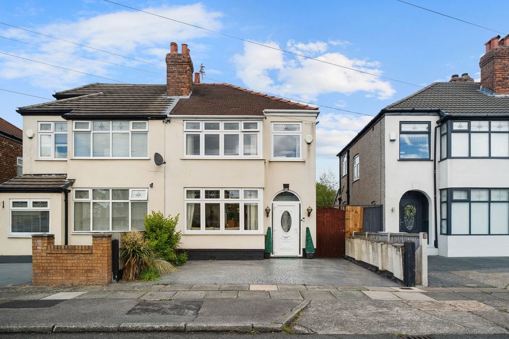 Property photo 1 of 35