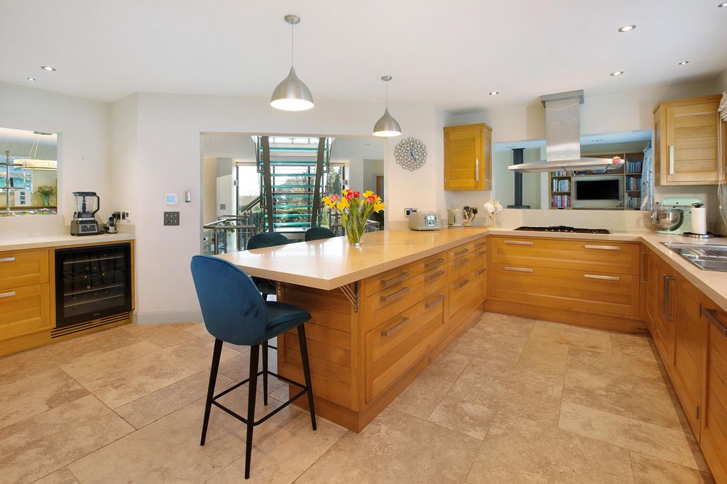 Additional image 9 of 6 bed detached house for saleWest Hill Road, West Hill, Ottery St. Mary, Devon EX11