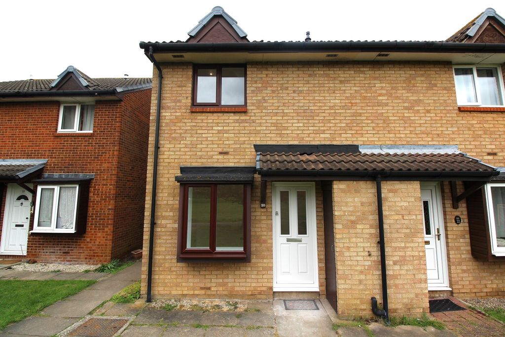 Property photo 1 of 9 Exterior