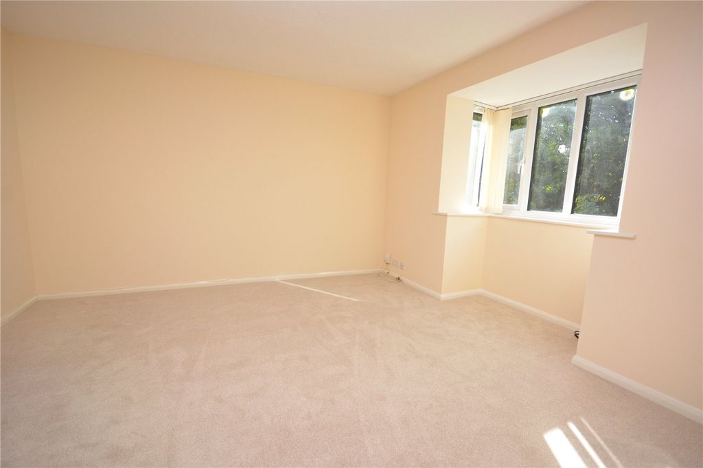 Property photo 2 of 7 Lounge View 1