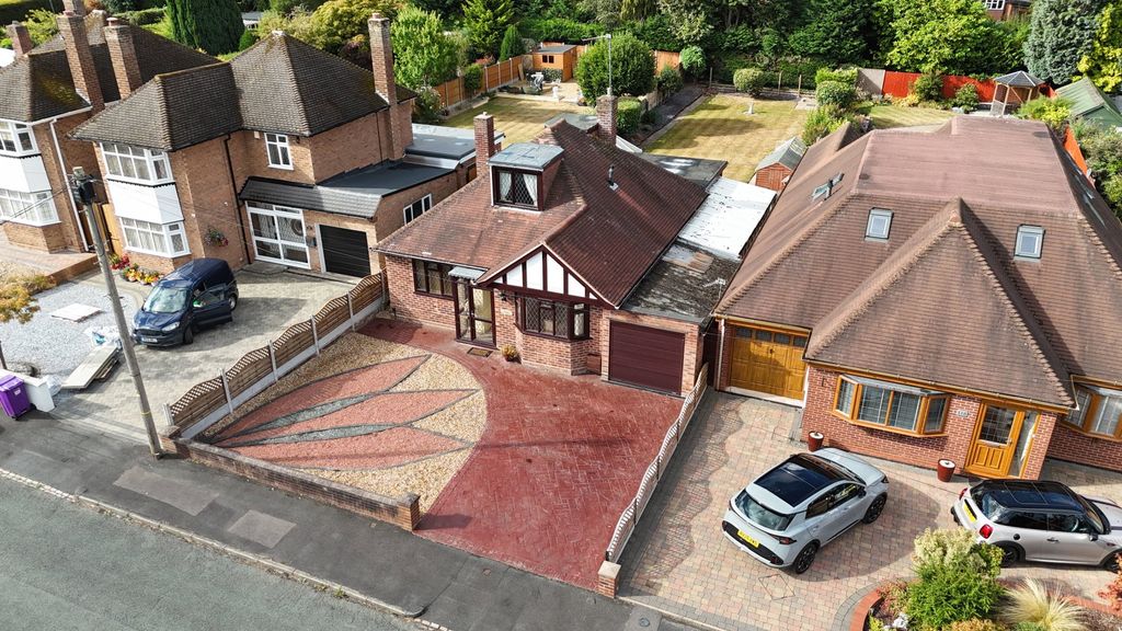Property photo 1 of 30
