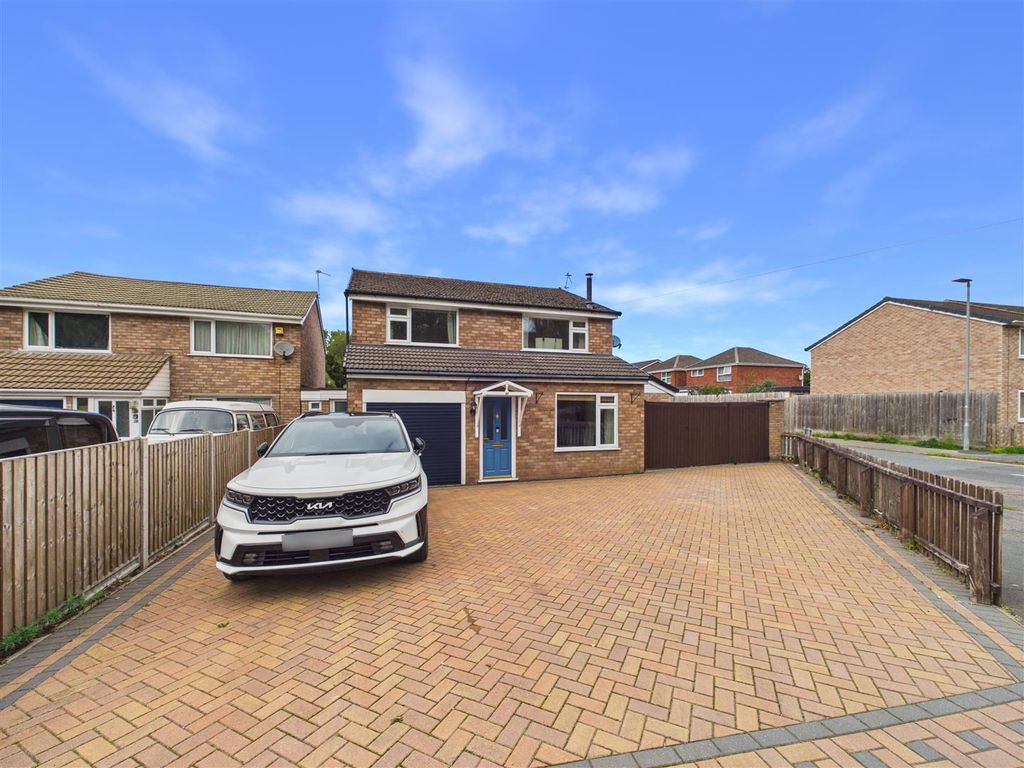 Property photo 1 of 24