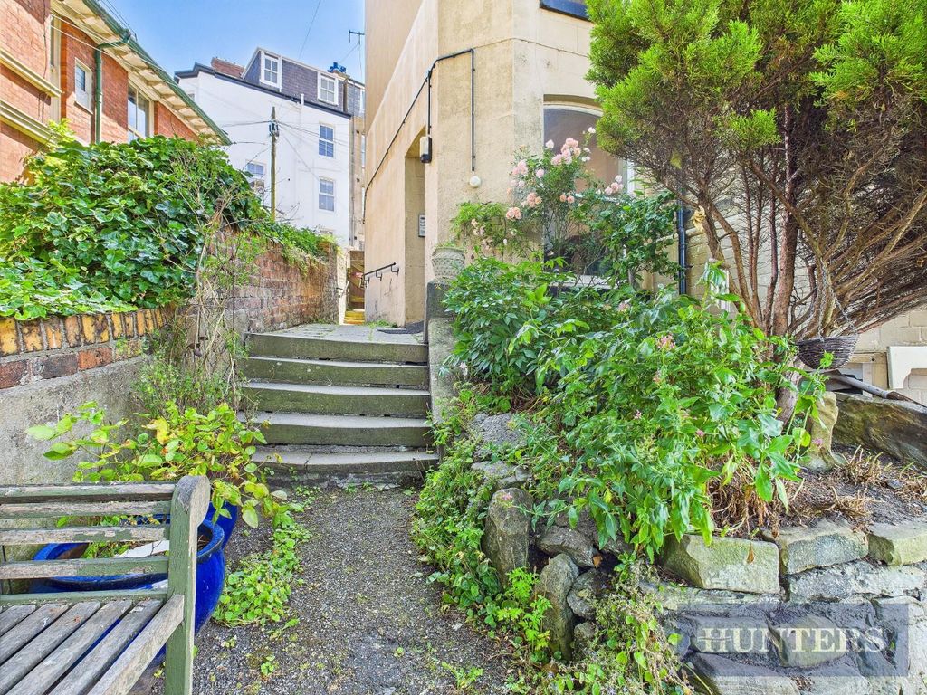 Property photo 3 of 19 Cam05316G0-Pr0149-Still017.Jpg