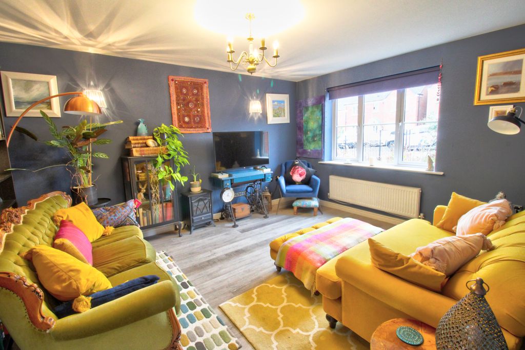 Property photo 2 of 35 Img_7026_7_8