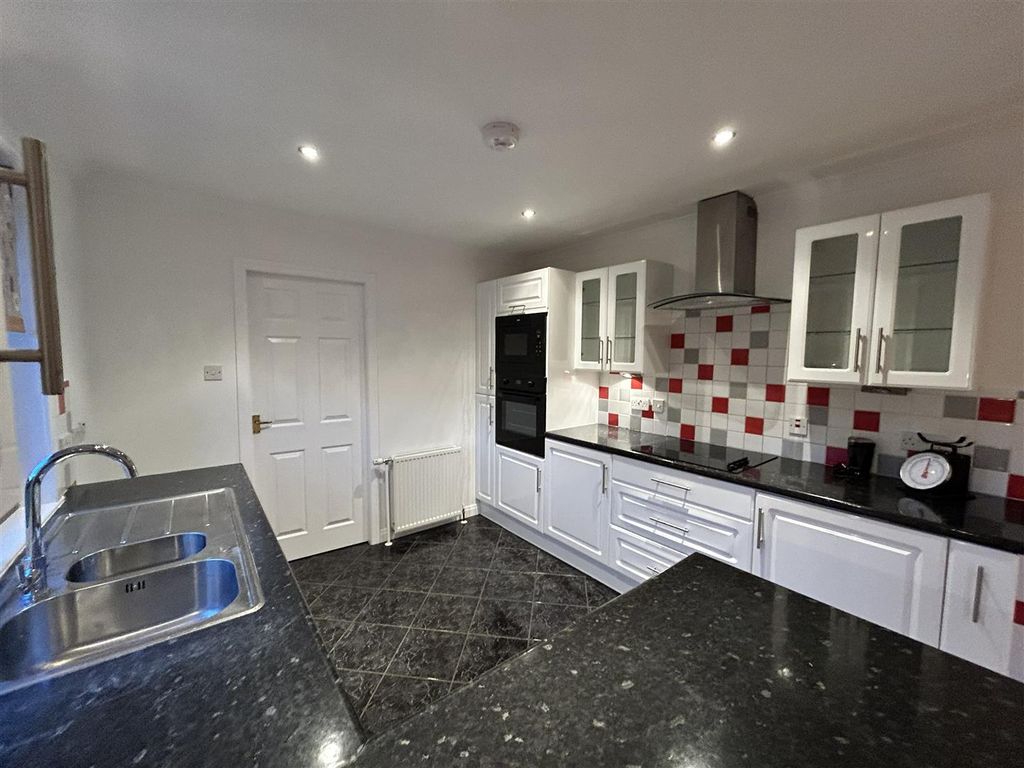 Property photo 2 of 18 2.Jpg