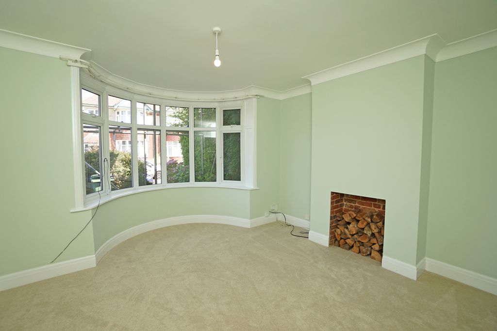 Property photo 3 of 21 Dsc00623