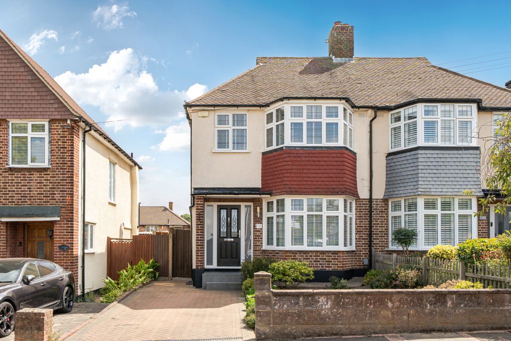 Property photo 1 of 18 1501043-14-6A7319...