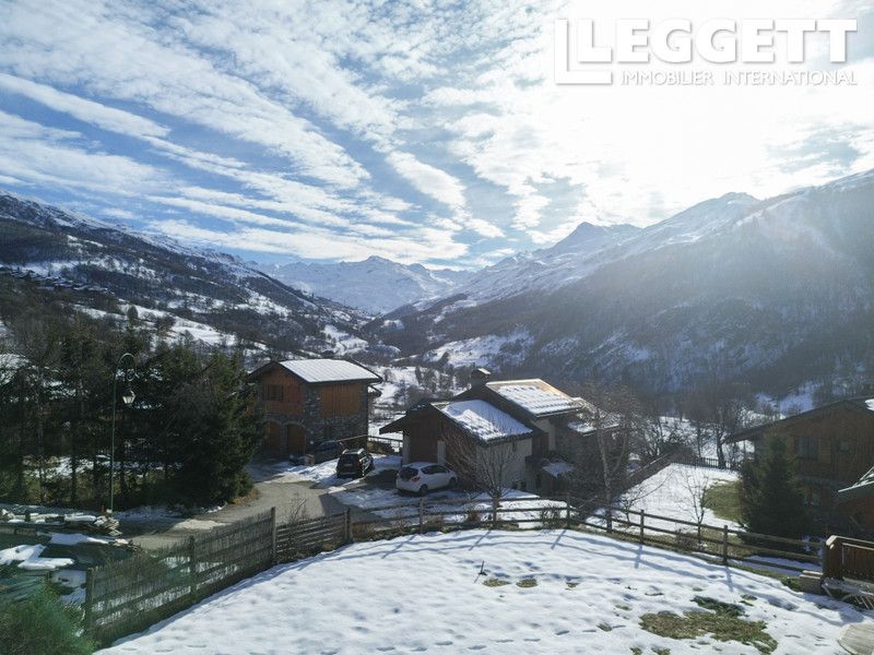 Property photo 2 of 10