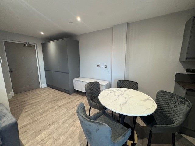 Property photo 2 of 14 Image