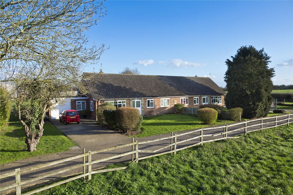 Additional image 7 of 5 bed bungalow for saleBraham Farm, Little Thetford, Ely, Cambridgeshire CB6