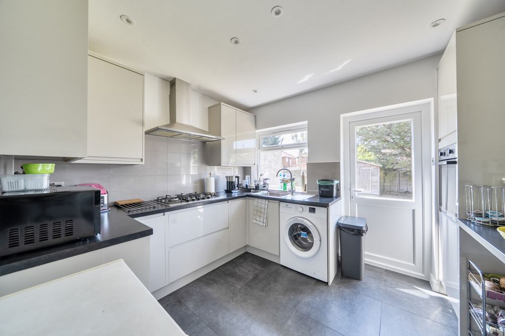 Property photo 2 of 9 1459030-14-6A16Ea...