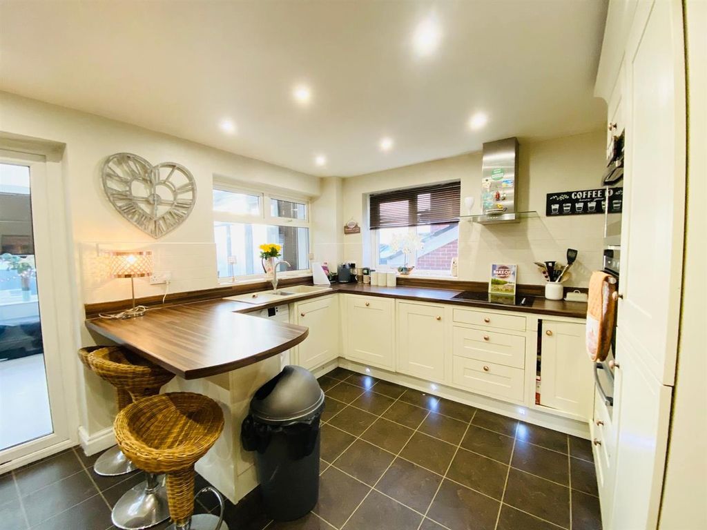 Property photo 2 of 19 (3).Jpeg