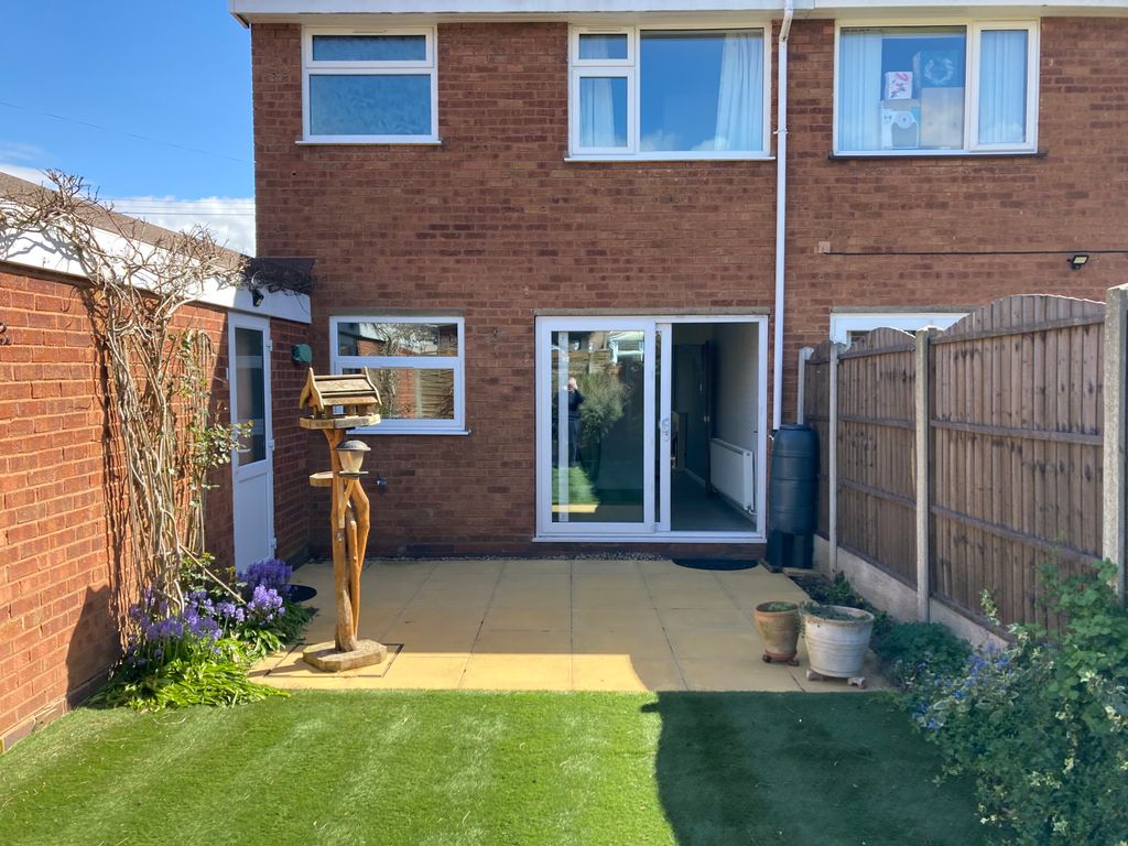 Property photo 2 of 7