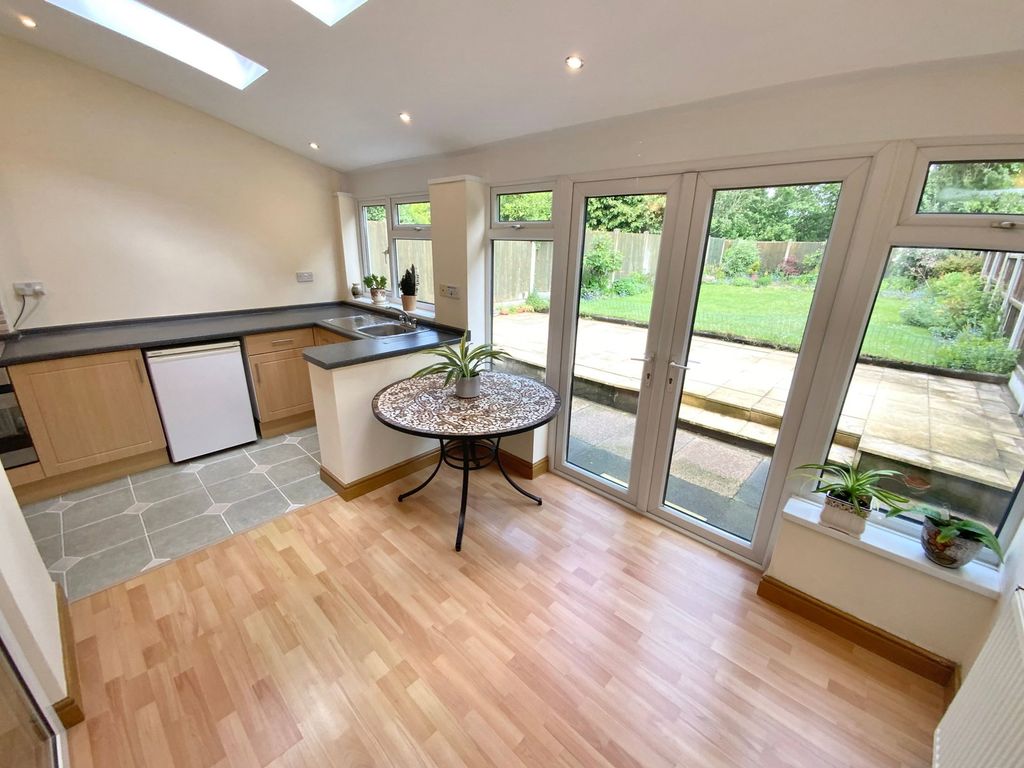 Property photo 3 of 14