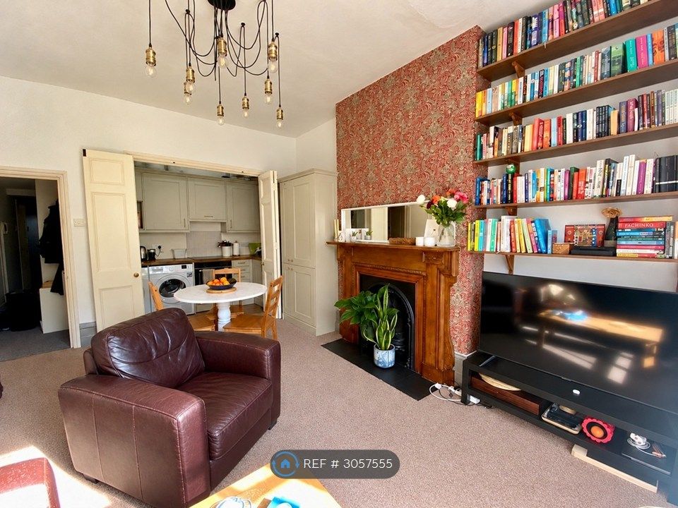Property photo 3 of 9