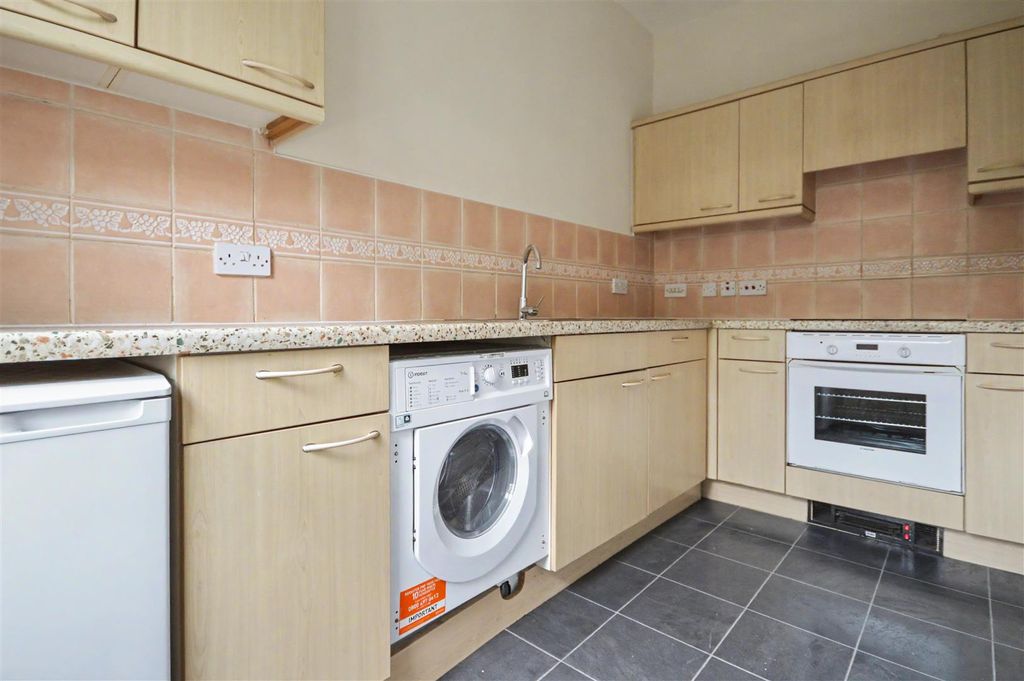 Property photo 3 of 12 Sc (2).Jpeg