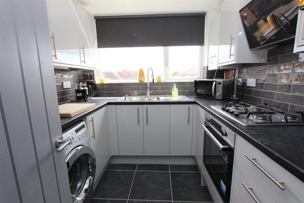 Property photo 2 of 6 Img_5875.Jpg