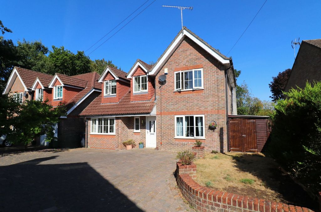 Property photo 1 of 22