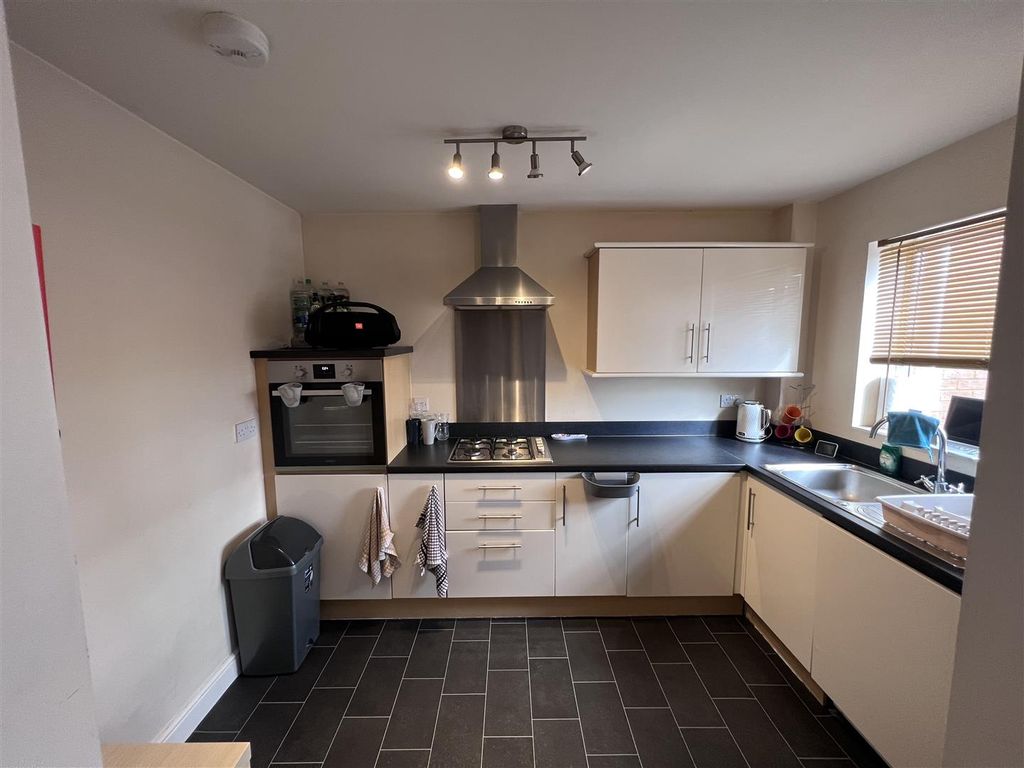 Property photo 2 of 11 Img_5162.Jpeg