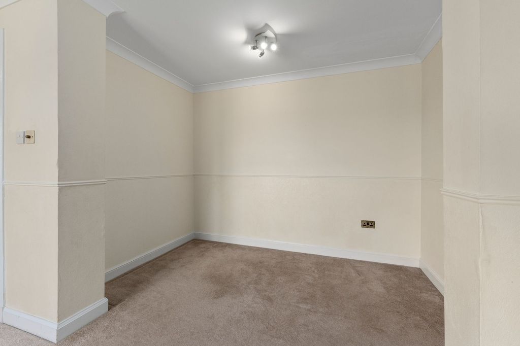 Additional image 6 of 4 bed end terrace house for saleSpringfield Court, Linlithgow EH49