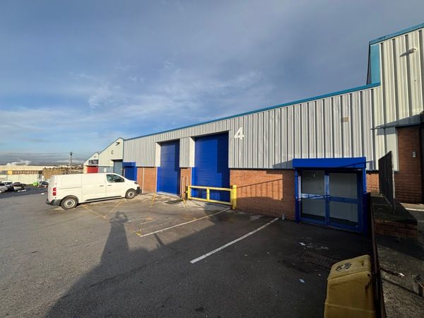 Property photo 2 of 7 Photo 14