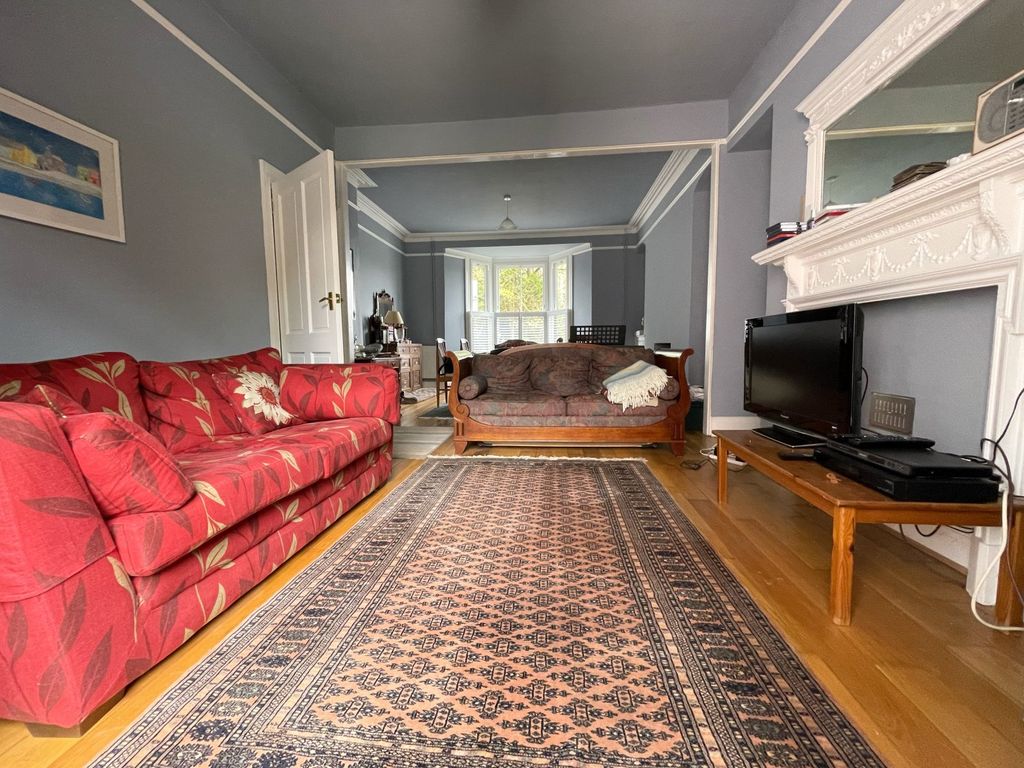 Property photo 2 of 11 Picture No. 03