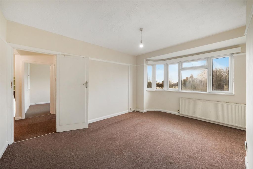 Property photo 2 of 15 33 Sudbury Croft - Txco7Kzyscg5Qzadodxq.Jpg