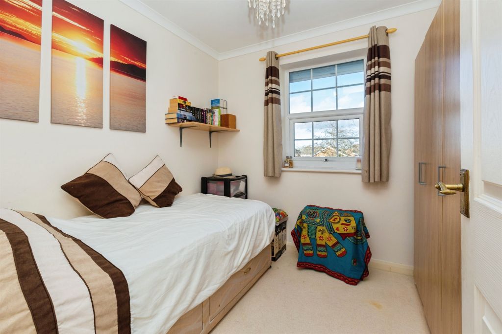 Property photo 3 of 20