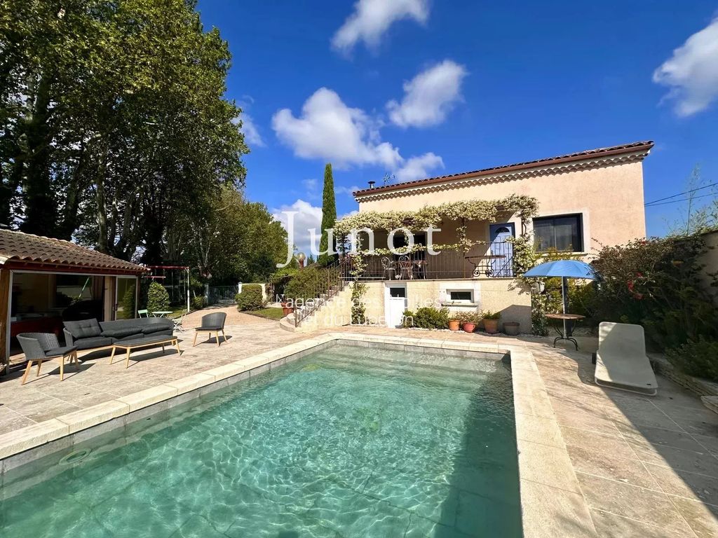 Property photo 1 of 9 Saint-Remy-De-Provence - House With Pool