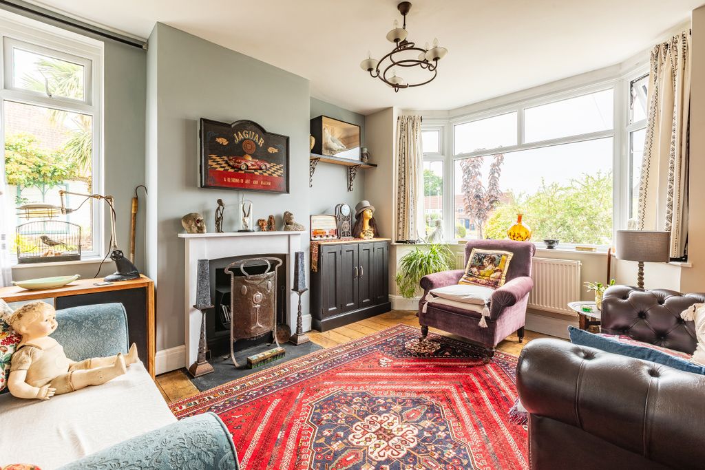 Property photo 2 of 17 2