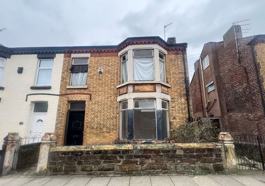 Property photo 1 of 8
