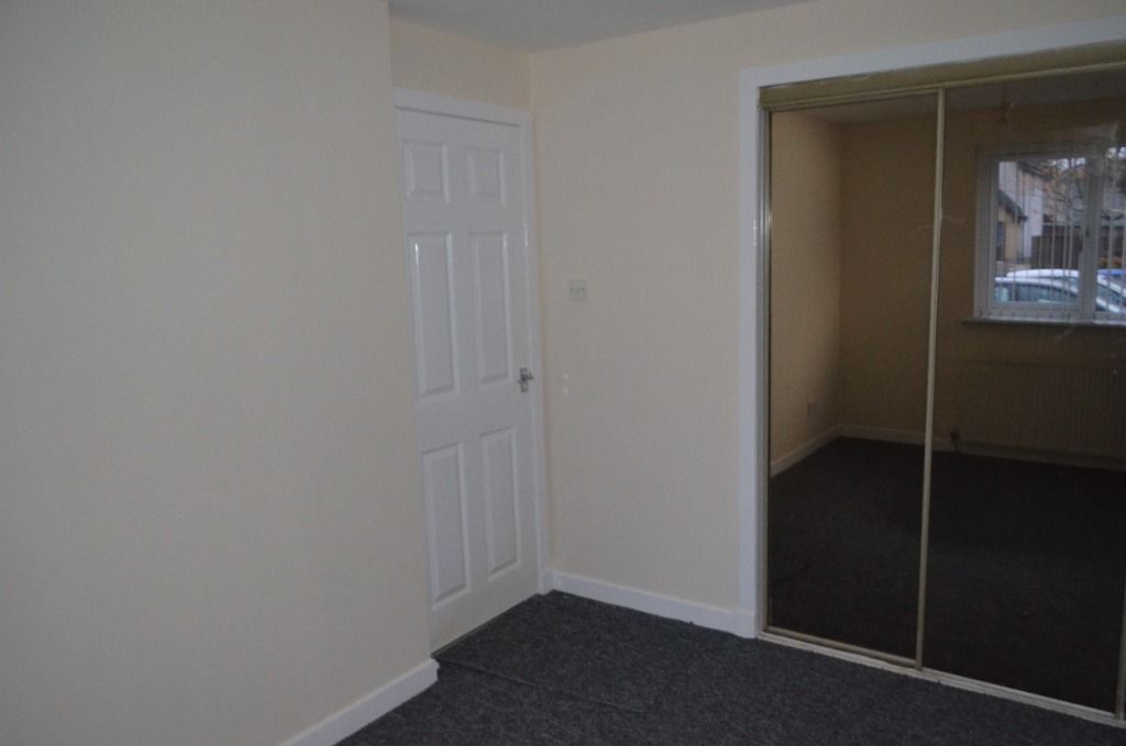 Additional image 5 of 2 bed flat to rentLochpark Place, Denny FK6