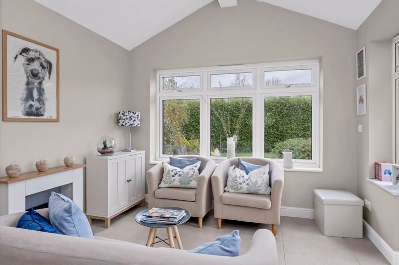 Property photo 3 of 21 Garden Room