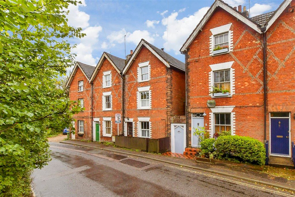 Property photo 2 of 13 External (Web)