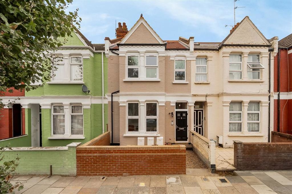 Property photo 1 of 6